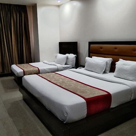Hotel Zenith Mahipalpur - Free Parking Nuova Delhi Esterno foto